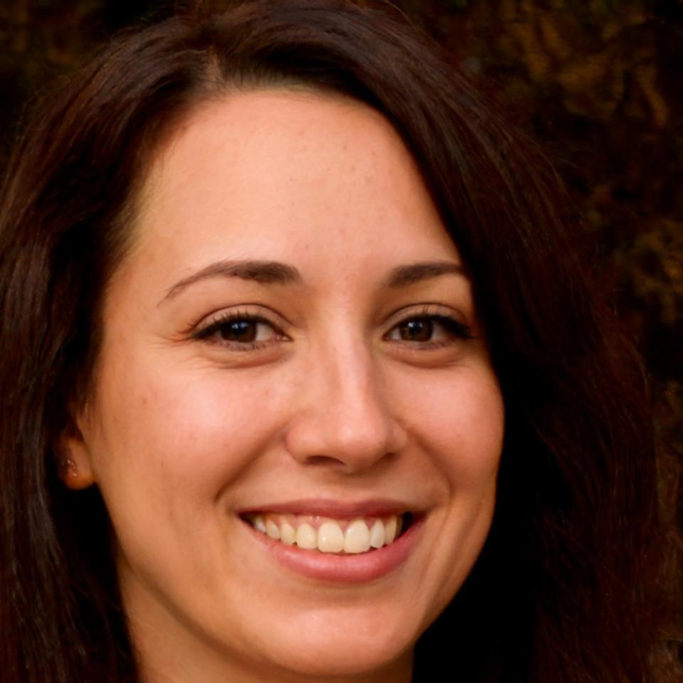 Dr. Ioana Mihuț, expert în securitate financiară